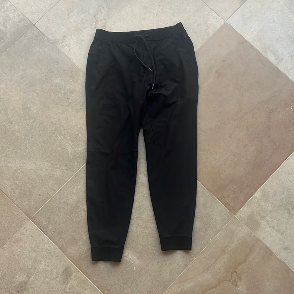 Men’s Lululemon joggers
